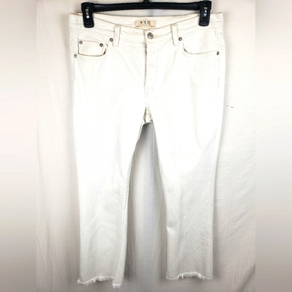We The Free Winter White Fringed Hem Straight leg Jeans Sz 30 - Picture 1 of 15